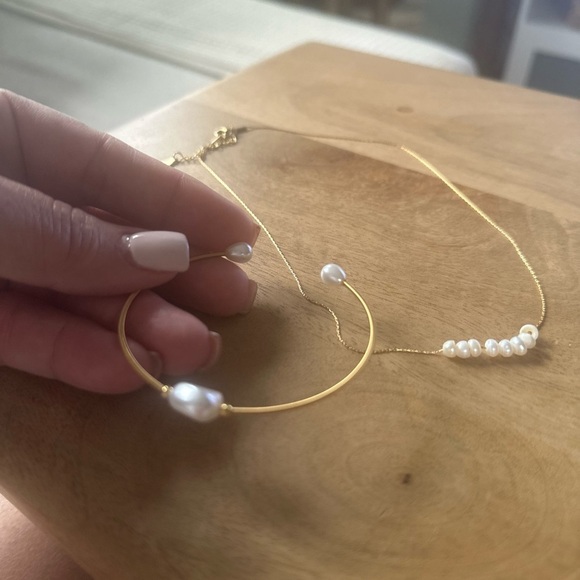 LALA JEWELRY Gold and White Pearl Necklace Elegant Jewelry and Bracelet - Picture 6 of 6